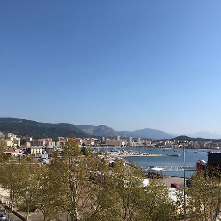 Hotel Le Dauphin Ajaccio  Oda fotoğraf
