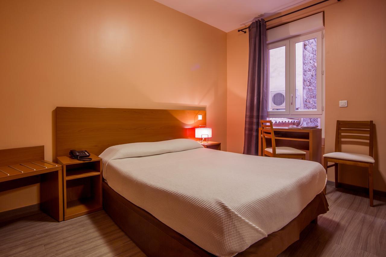 Hotel Le Dauphin Ajaccio  Dış mekan fotoğraf