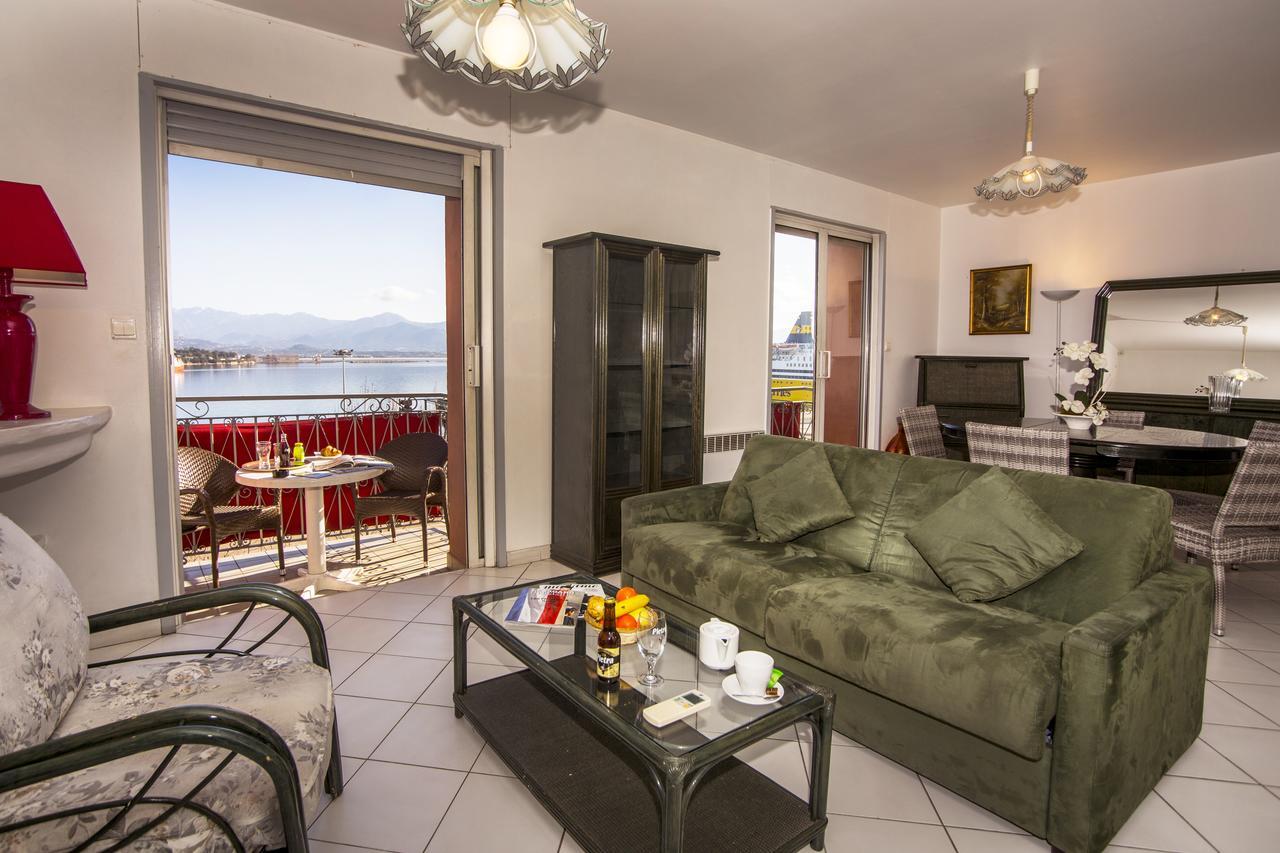 Hotel Le Dauphin Ajaccio  Dış mekan fotoğraf