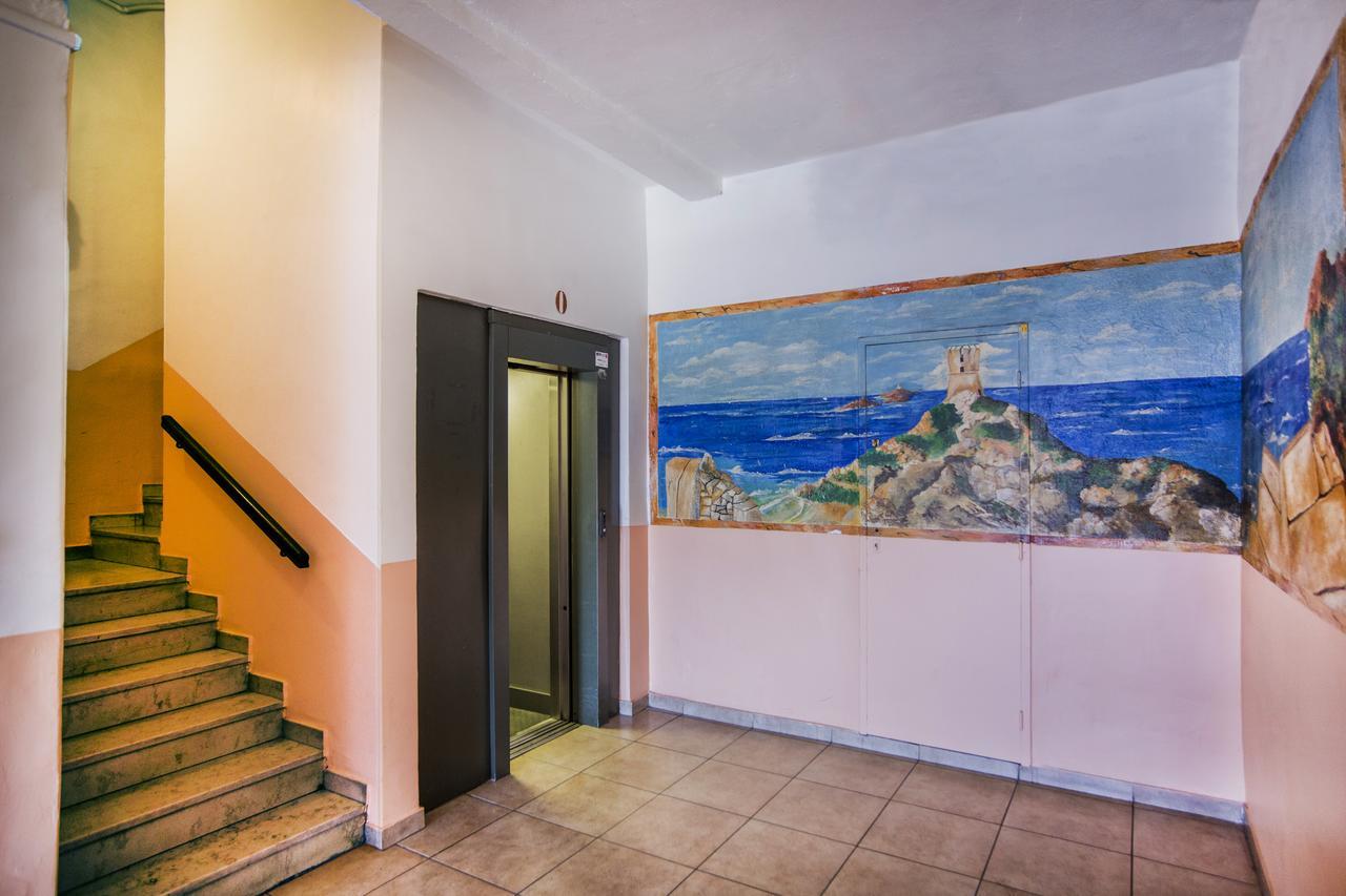 Hotel Le Dauphin Ajaccio  Dış mekan fotoğraf
