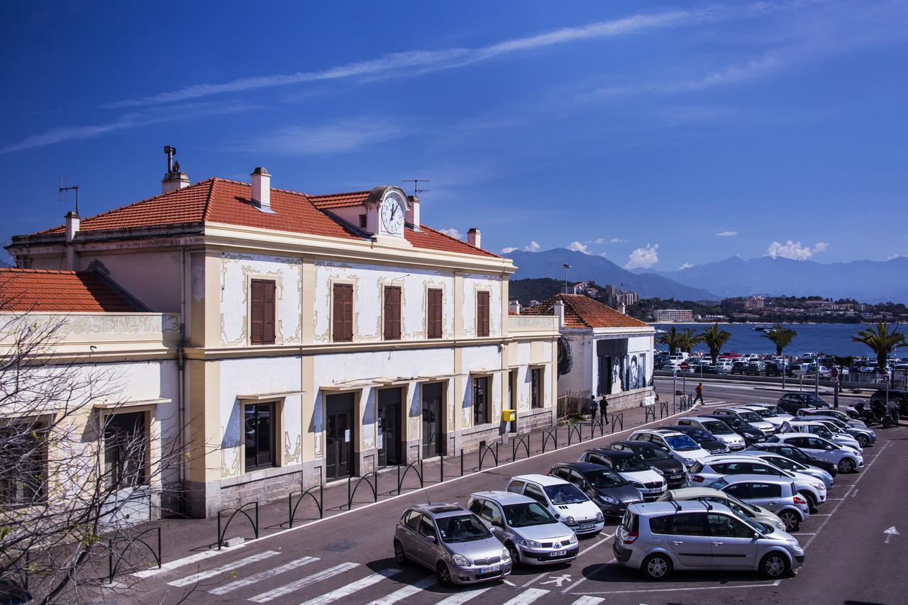 Hotel Le Dauphin Ajaccio  Dış mekan fotoğraf